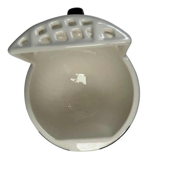 3D Soccer Ball & Net Mug Dish Coffee Cup Soup Bowl Maxi's Creations White Black - Picture 6 of 12